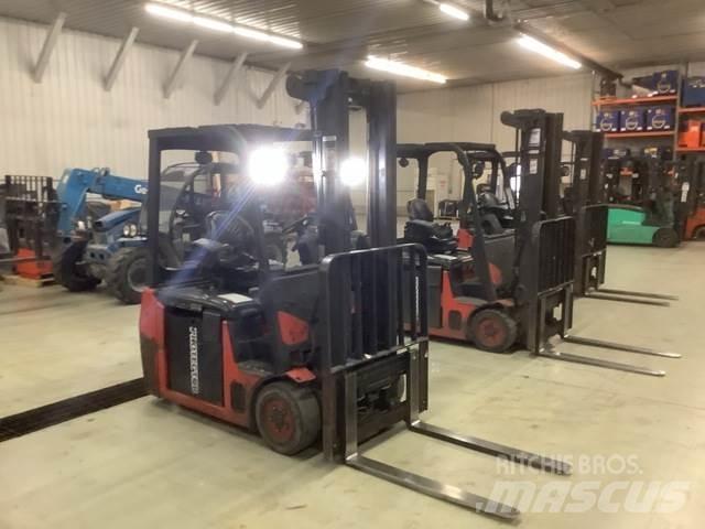 Linde E18 Chariots élévateurs électriques