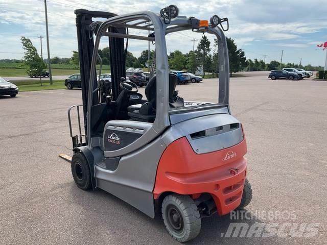 Linde RX60 Chariots élévateurs électriques