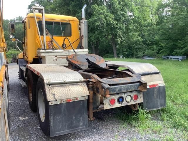 Mack 600 Tracteur routier