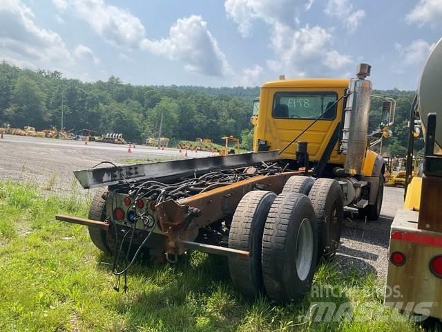 Mack 700 Chasse neige