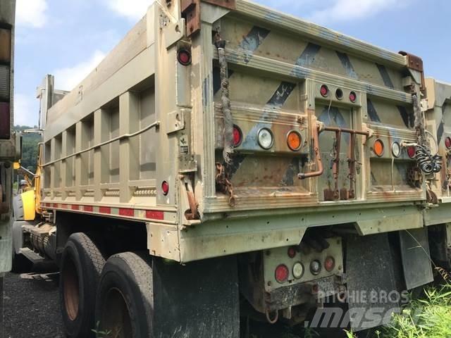 Mack 700 Chasse neige