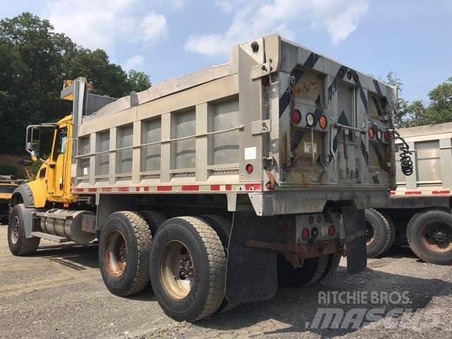 Mack 700 Chasse neige