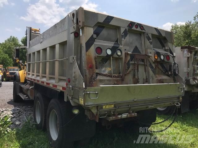 Mack 700 Chasse neige