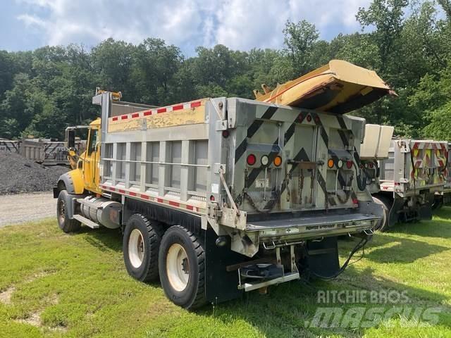 Mack 700 Chasse neige