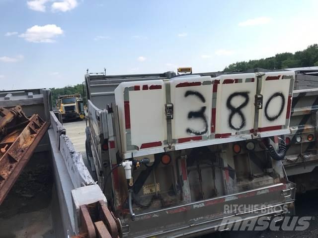 Mack 700 Chasse neige