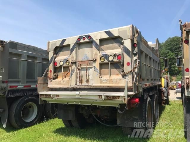Mack 700 Chasse neige
