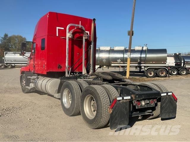 Mack AN64T Tracteur routier