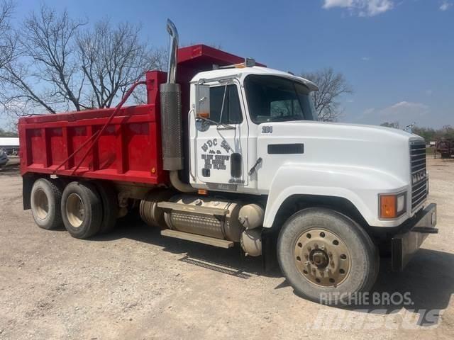 Mack CH613 Camion benne