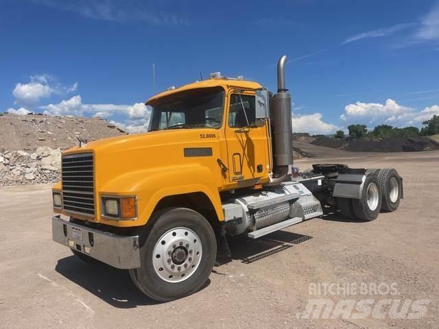 Mack CH613 Tracteur routier