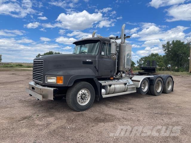 Mack CH613 Tracteur routier