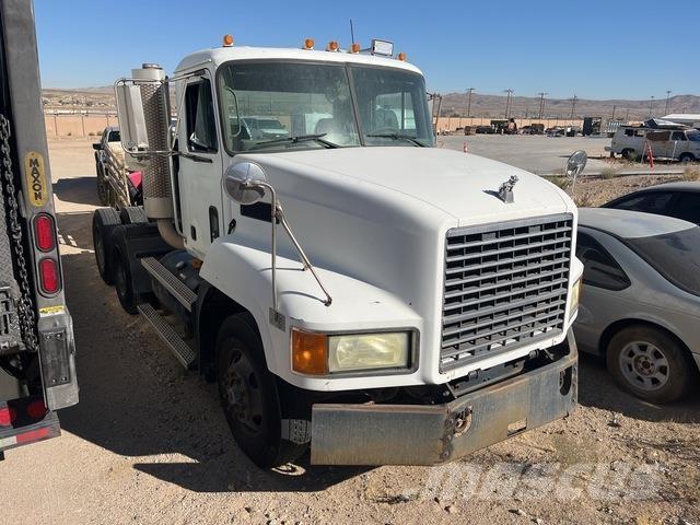 Mack CH613 Tracteur routier