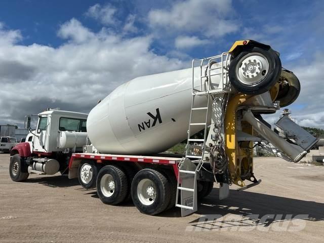 Mack CV513 Autre camion