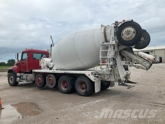 Mack CV513 Autre camion