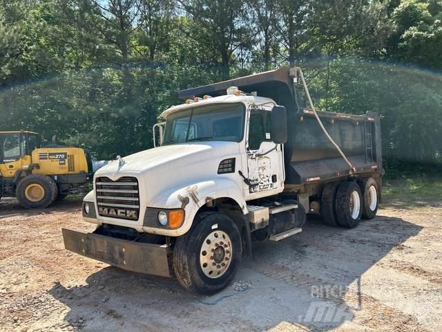 Mack CV700 Camion benne