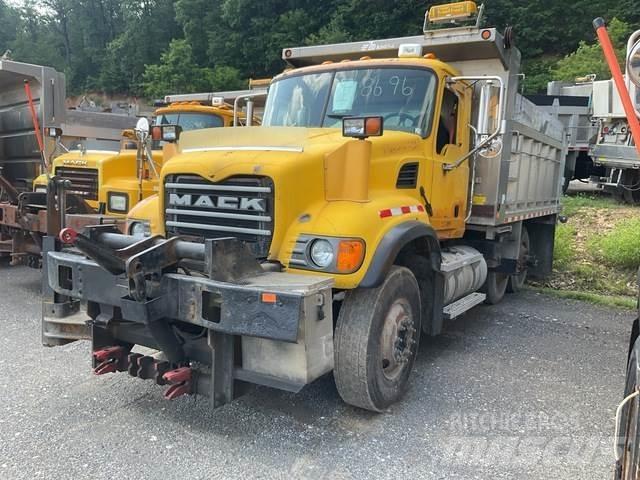 Mack CV700 Chasse neige