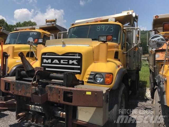 Mack CV700 Chasse neige