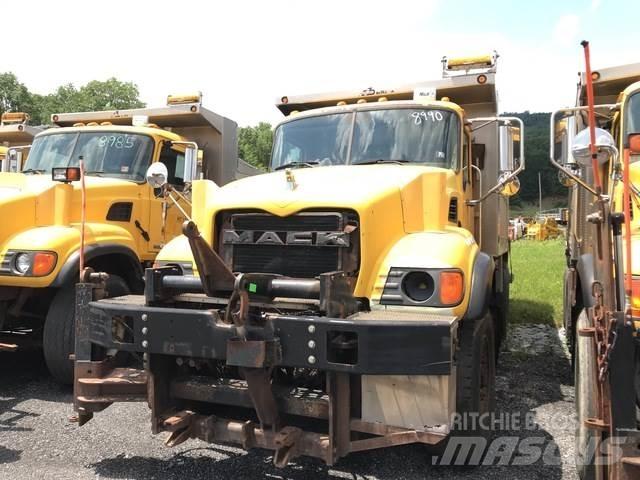 Mack CV700 Chasse neige