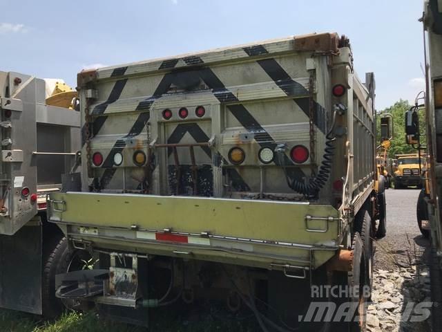 Mack CV700 Chasse neige