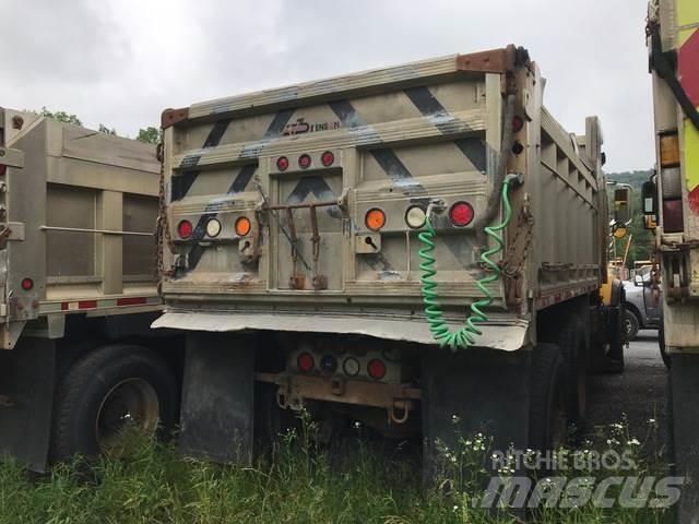 Mack CV700 Chasse neige