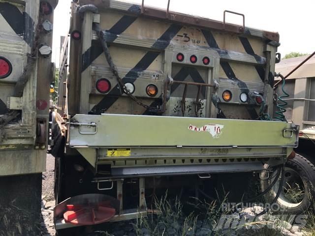 Mack CV713 Chasse neige