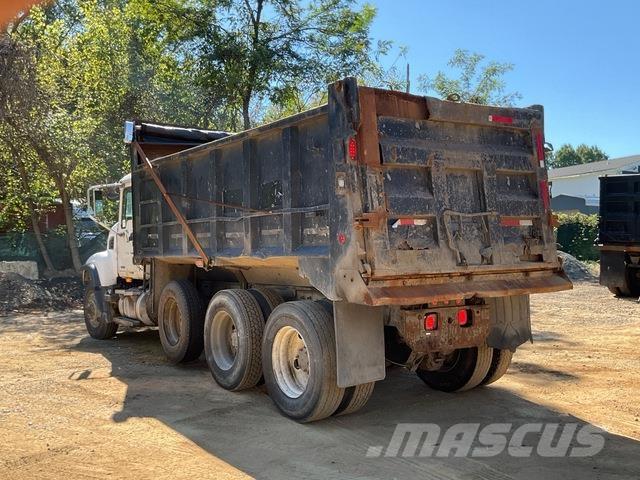 Mack CV713 Camion benne