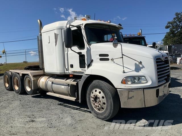 Mack CXN613 Tracteur routier