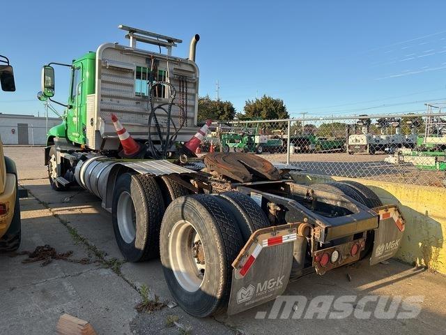 Mack CXU613 Tracteur routier