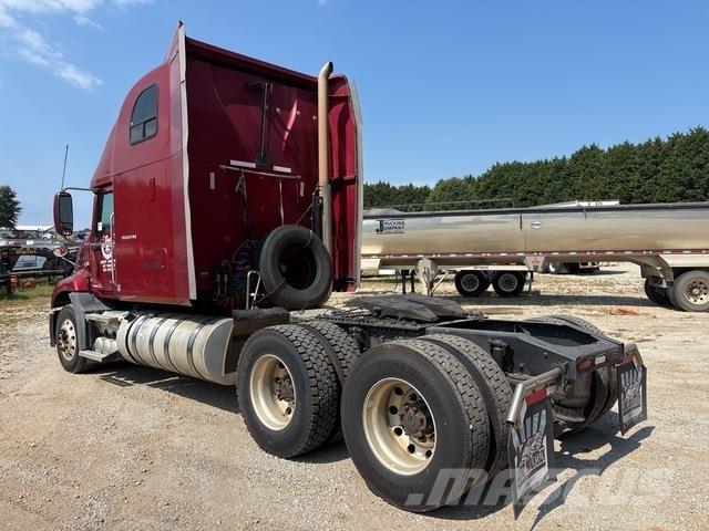 Mack CXU613 Tracteur routier