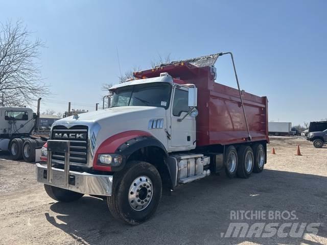 Mack GR65F Camion benne