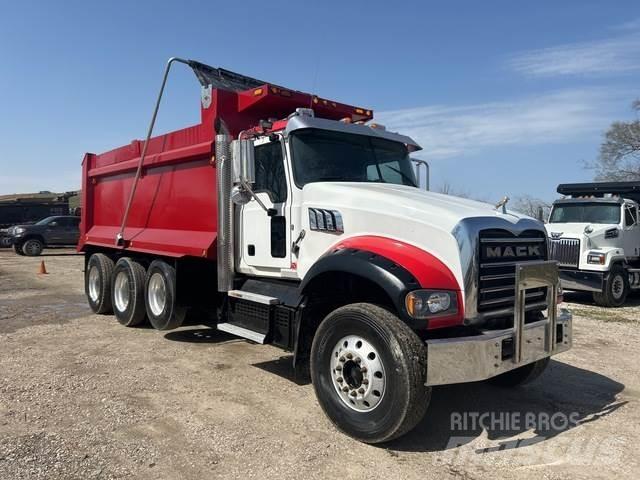 Mack GR65F Camion benne
