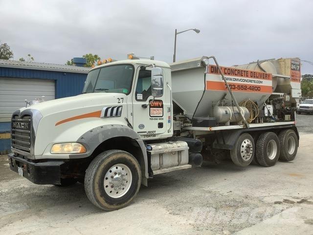 Mack Granite Camion malaxeur