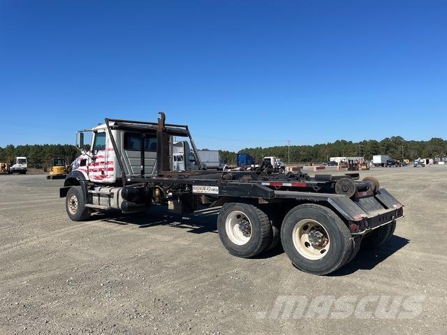 Mack GU533 Camion ampliroll