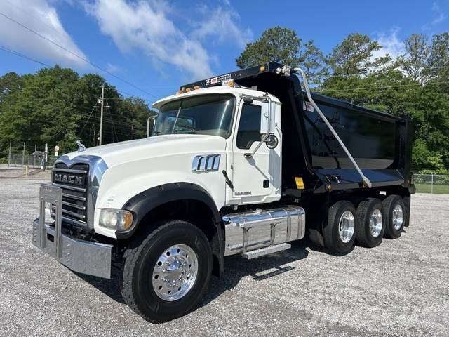 Mack GU713 Camion benne