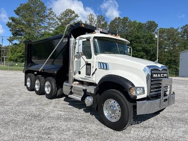Mack GU713 Camion benne