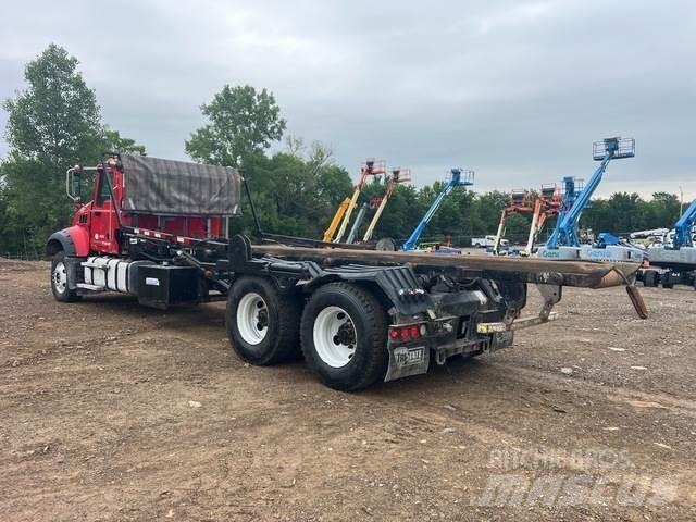 Mack GU713 Camion multibenne