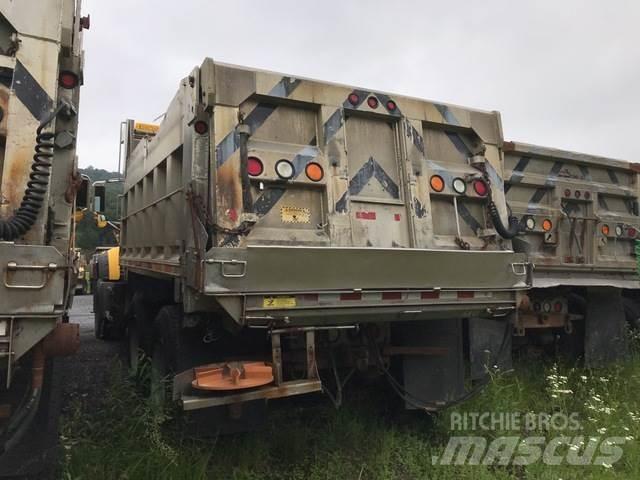 Mack GU713 Chasse neige