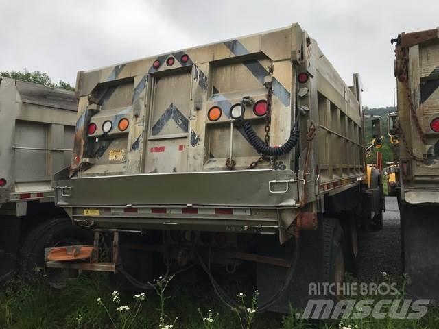 Mack GU713 Chasse neige