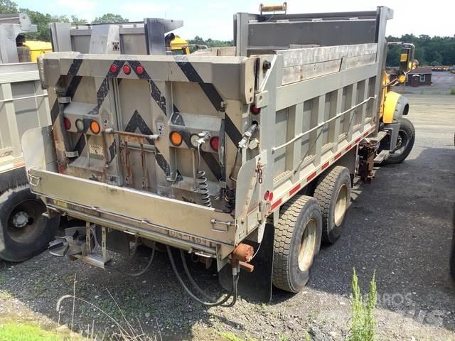 Mack GU713 Chasse neige