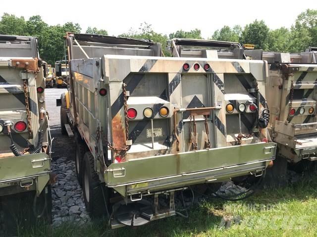 Mack GU713 Chasse neige