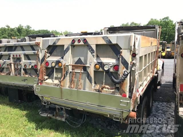 Mack GU713 Chasse neige