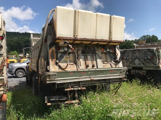 Mack GU713 Chasse neige