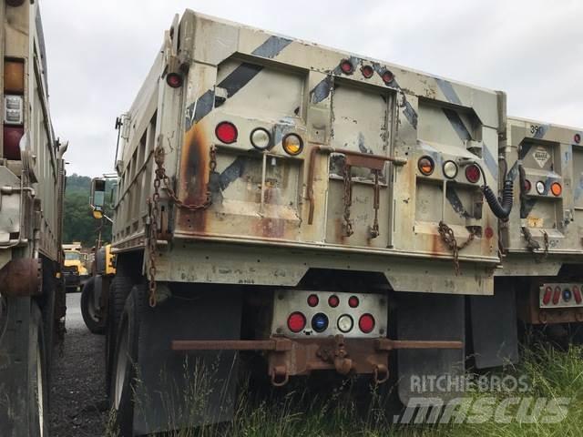 Mack GU713 Chasse neige