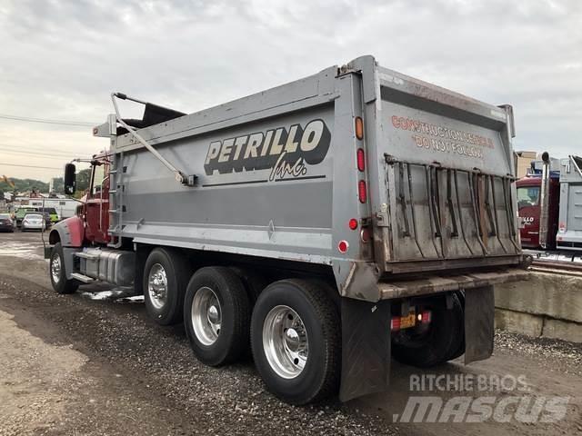 Mack GU713 Camion benne