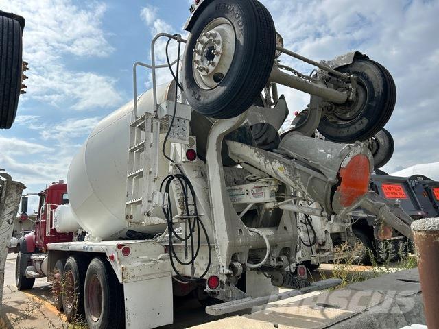 Mack GU713 Autre camion