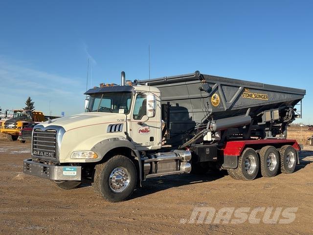 Mack GU814 Hélicoptère pour béton