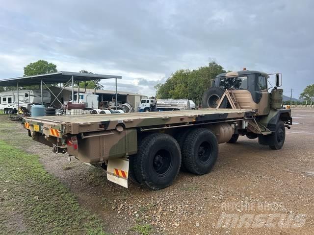 Mack R686T Camion plateau