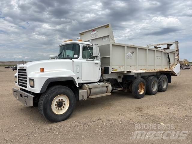 Mack RD60 Chasse neige