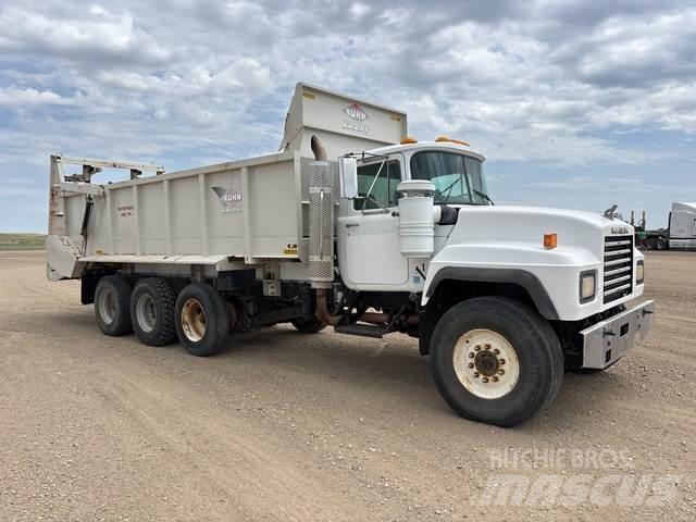 Mack RD60 Chasse neige