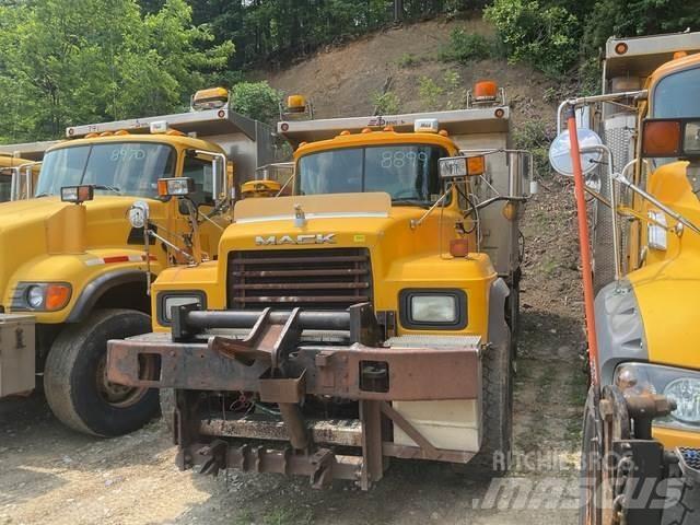 Mack RD600 Chasse neige