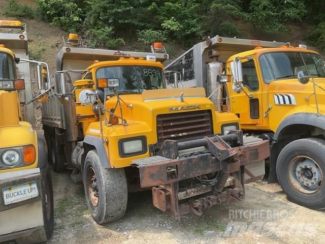 Mack RD600 Chasse neige